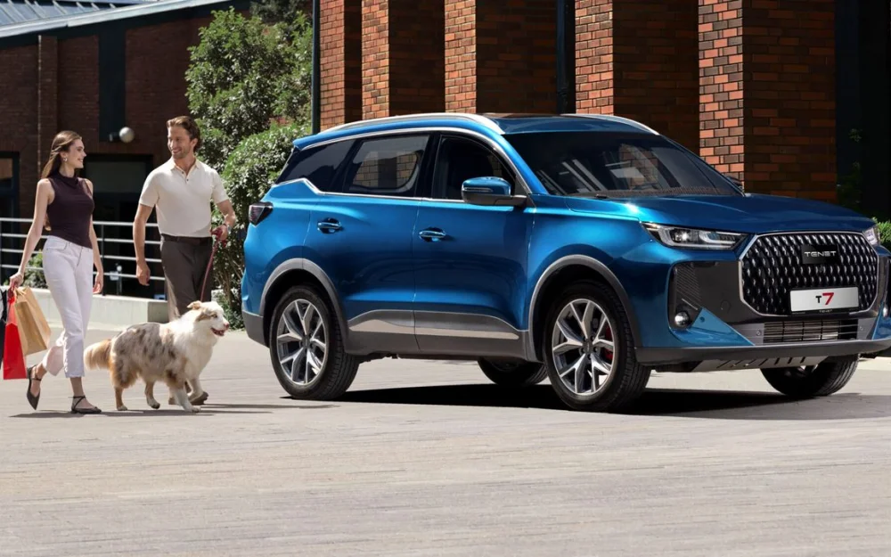 Российский клон Chery Tiggo 7L снова подешевел. Сколько кроссовер Tenet T7 стоит теперь