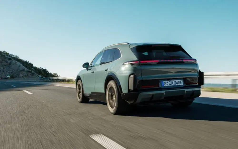 Porsche Cayenne Electric