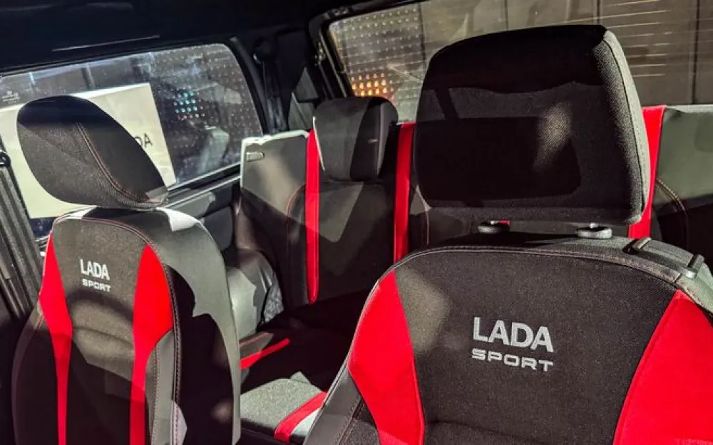 Интерьер LADA Niva Sport