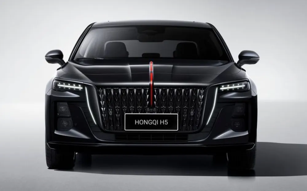 Hongqi H5 Black Edition