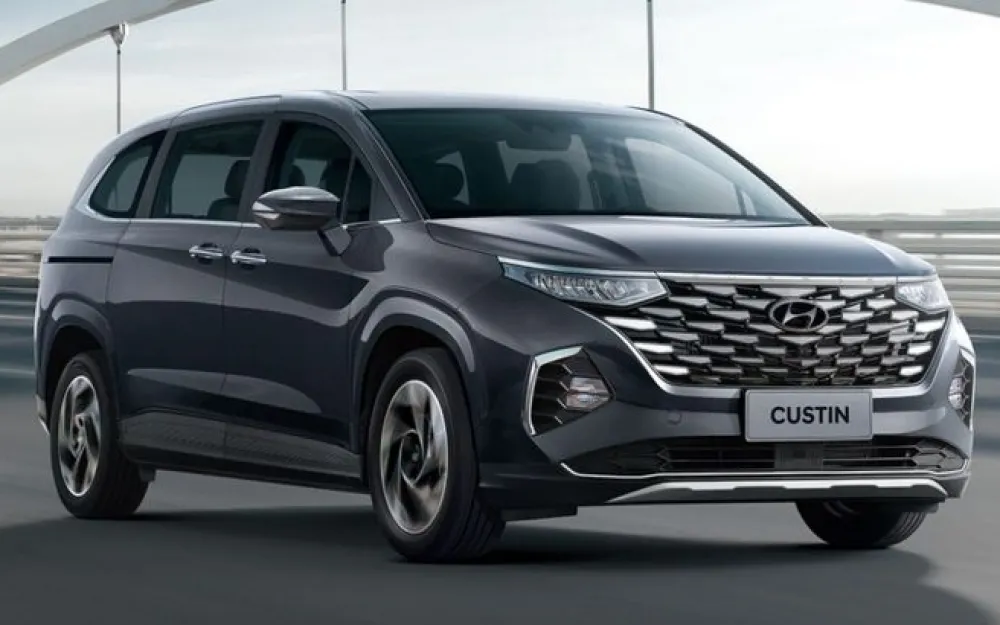 Hyundai Custin