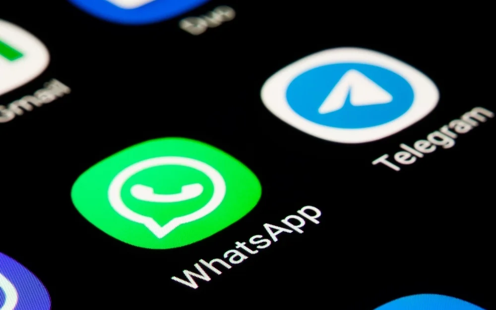 Антон Немкин против авторизации в Telegram и WhatsApp