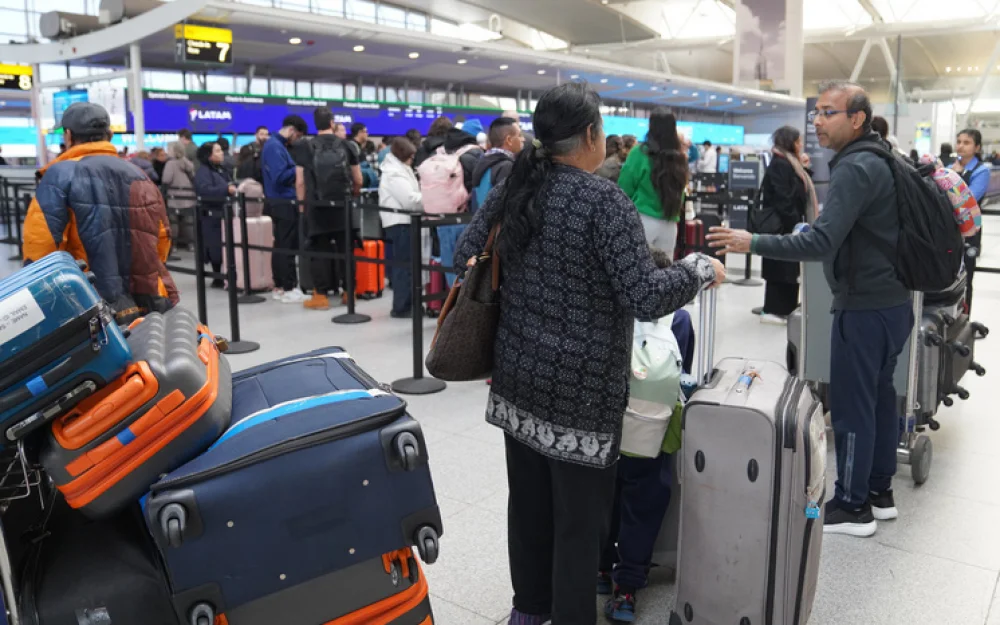 Хаос в аэропортах: из-за шатдауна авиакомпании начали массово отменять рейсы