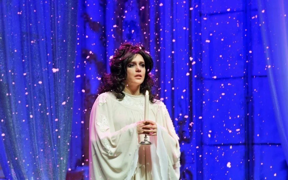 Актриса Мелехова рассказала о прилете БПЛА во время спектакля: декорации увезти не удалось