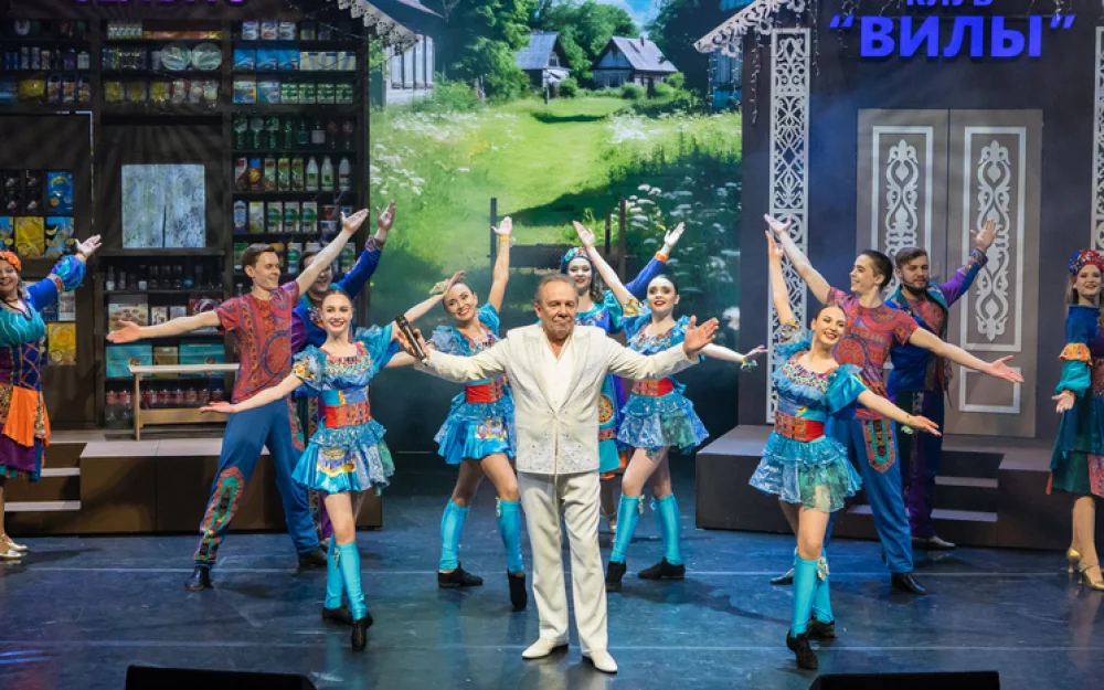 Премьера спектакля «ВИЛЫдж-шоу» стала для Владимира Девятова приключением