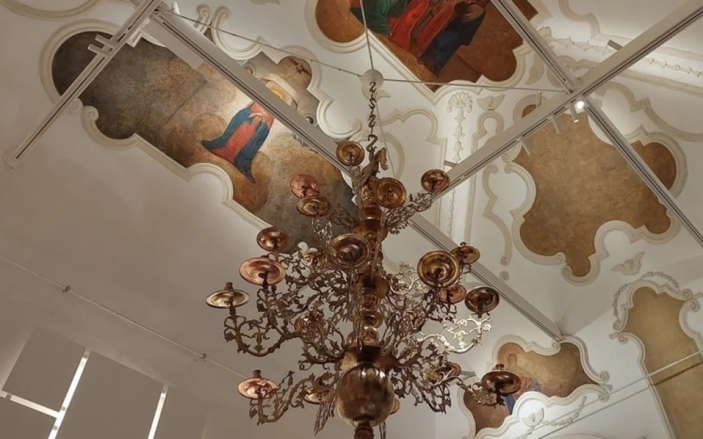 Выставка в монастыре: шуба князя Пожарского нашла неожиданное применение