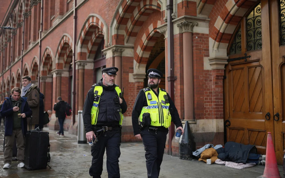 За несколько часов до нападения на пассажиров поезда с ножом зафиксировано 4 случая поножовщины