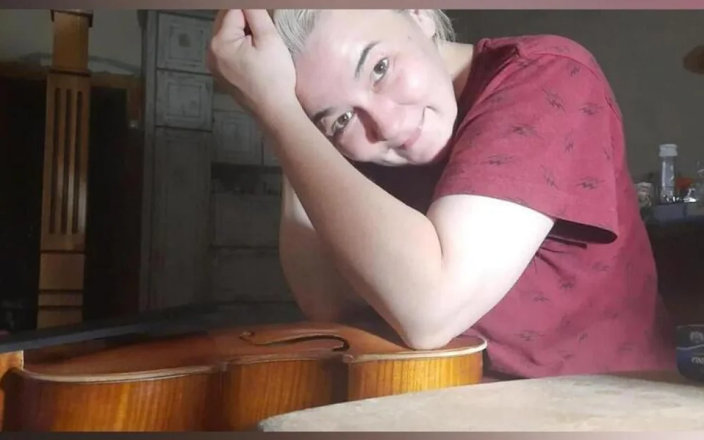 Уличные музыканты перебираются в электрички