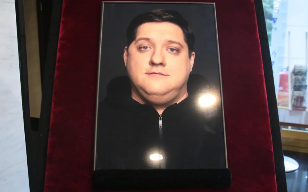 Вдова скончавшегося в 40 лет актера Попова рассказала о его предсмертном желании