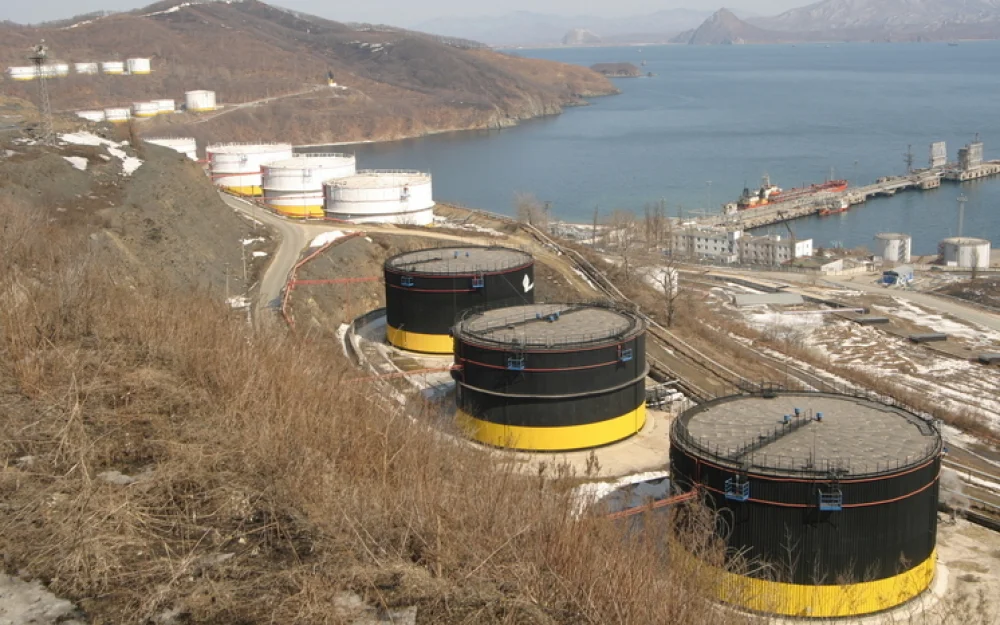 Ложка дисконта на бочку нефти: скидки на баррель из России достигли рекордного уровня