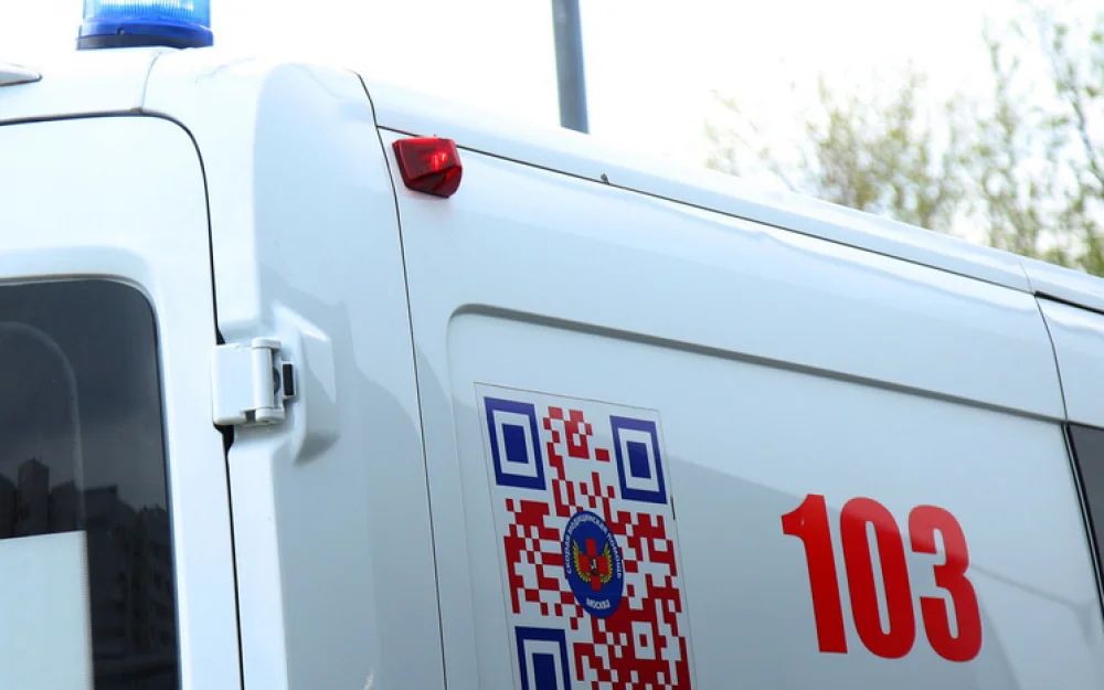 Житель Москвы выпал с 9-го этажа и не получил ни одной тяжелой травмы