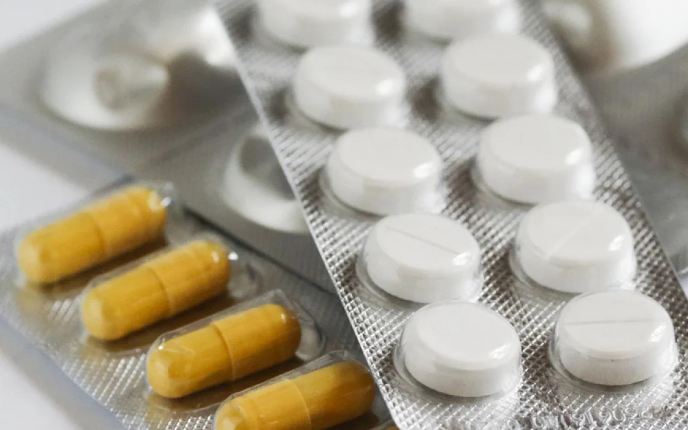 Добавки с сюрпризом: производители фальшивых БАД учатся обходить закон