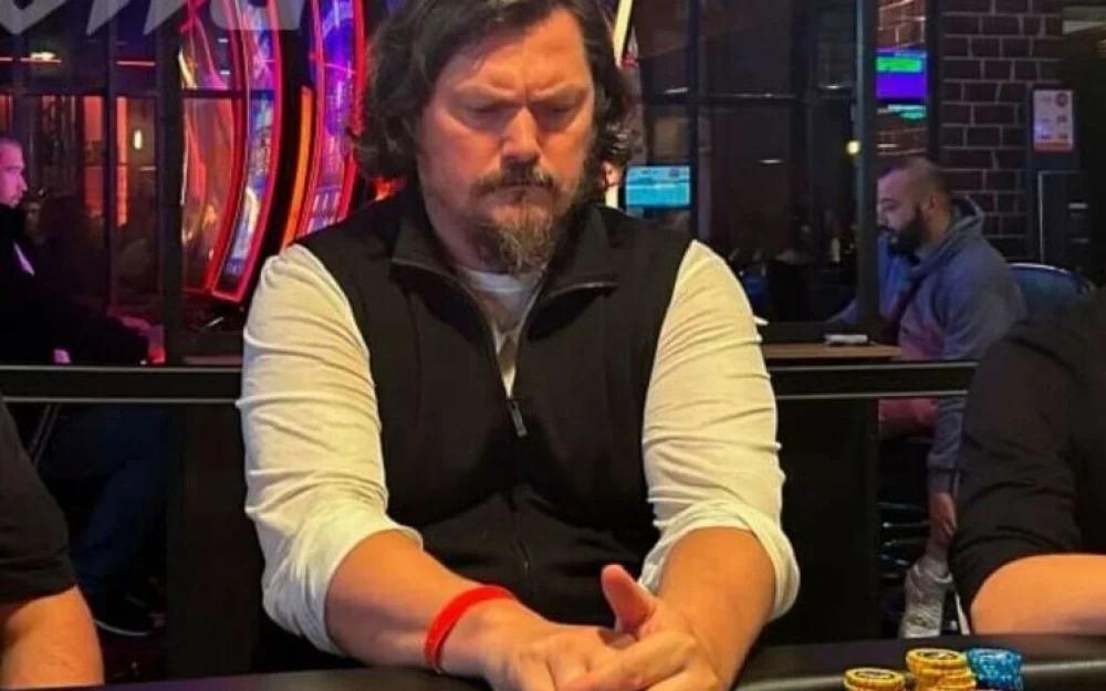 Блеф перед патриархом: митрополит Нестор скрывал вторую жизнь профессионального картёжника