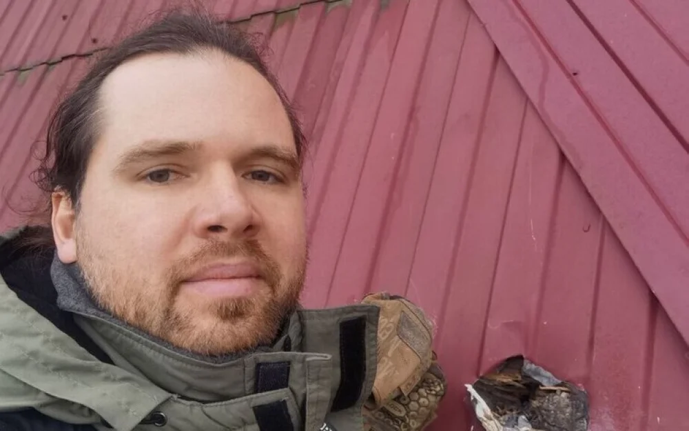 Метеорит пробил крышу в Новгородской области