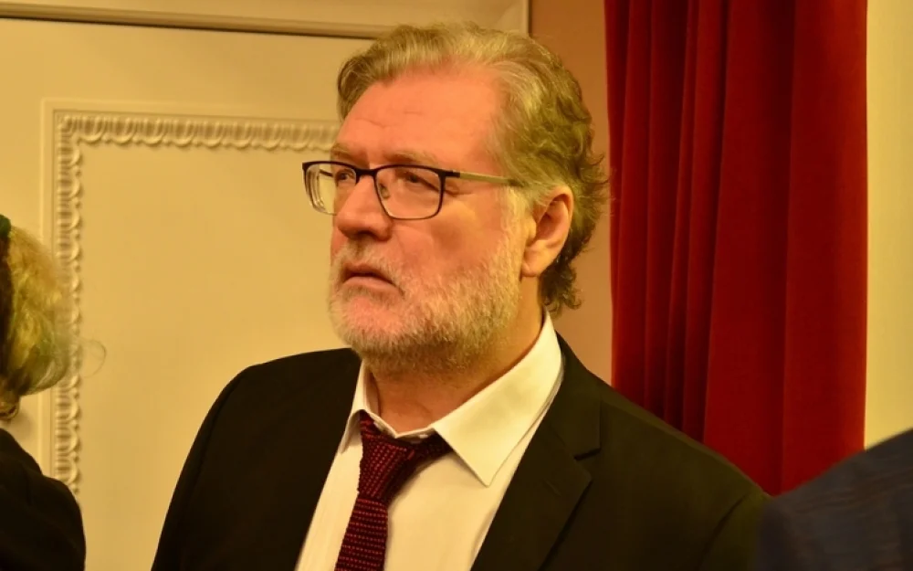 Бывшая подруга умершего актёра Симонова раскрыла, чем болел артист