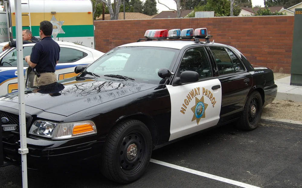 Сбежавшая из рехаба женщина после долгой полицейской погони прорвалась за границу