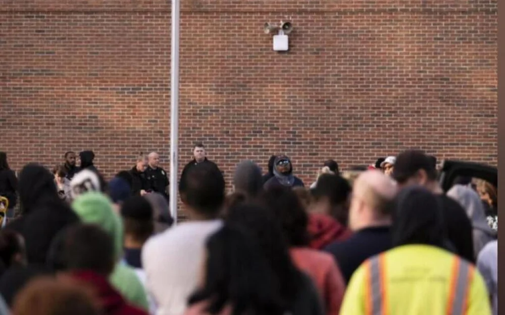 Подстреленная шестилетним учеником школьная учительница получила многомиллионную компенсацию