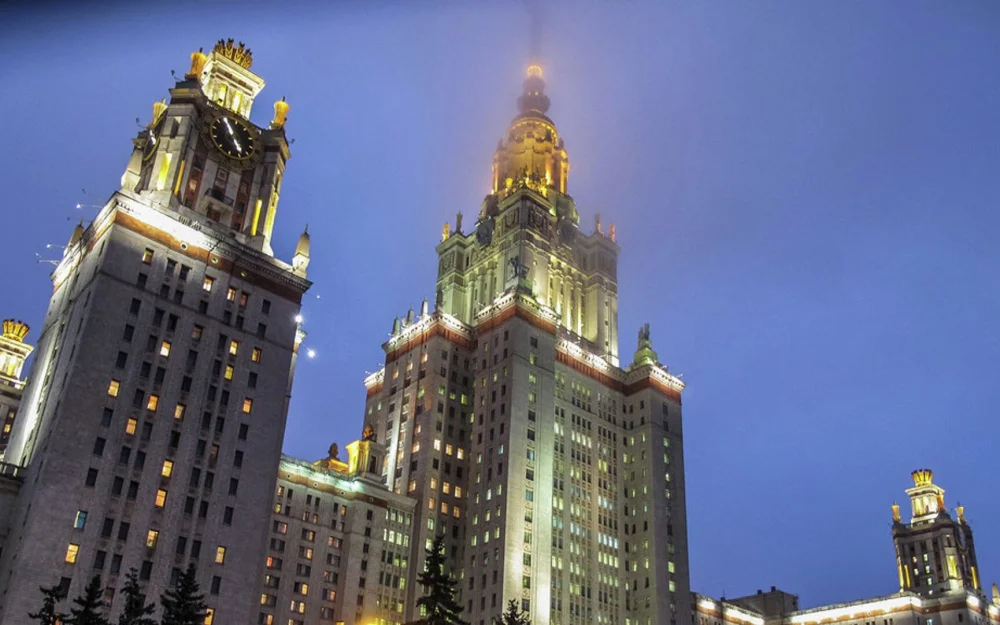 Мишустин наделил МГУ и СПбГУ функциями биоресурсных центров