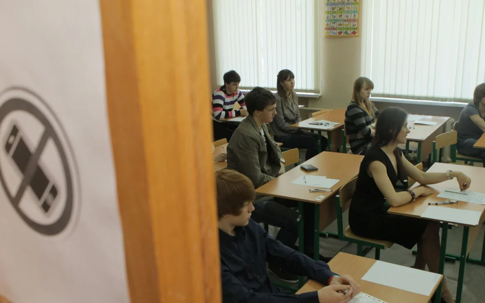 Платный прием в вузы для набравших менее 50 баллов на ЕГЭ не ограничат