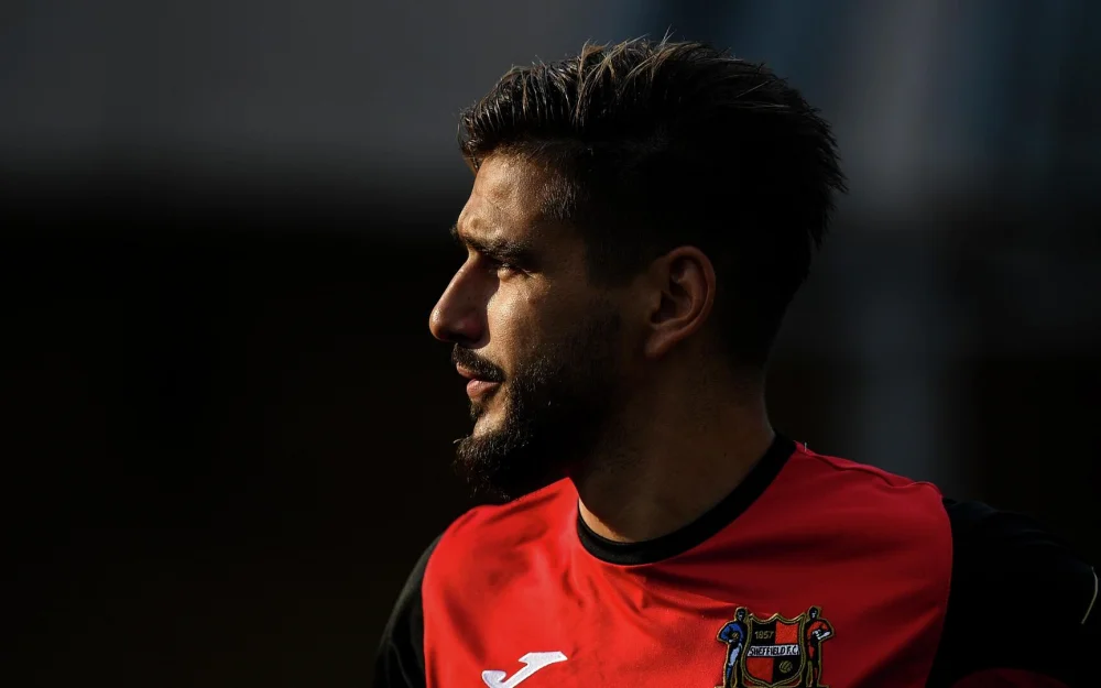 Экс-футболиста Евгения Савина переобъявили в розыск