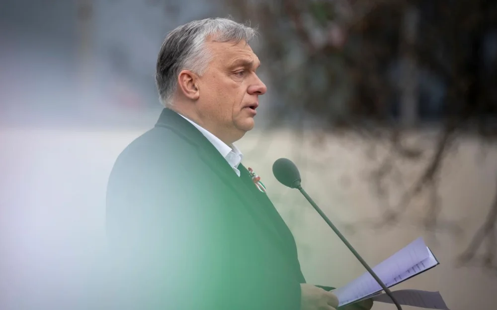 Брюссель разрабатывает военные планы, заявил Орбан