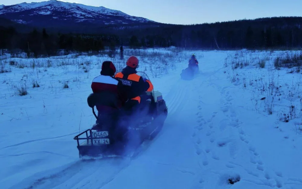 Спасатели продолжают поиски семьи Усольцевых в Красноярском крае