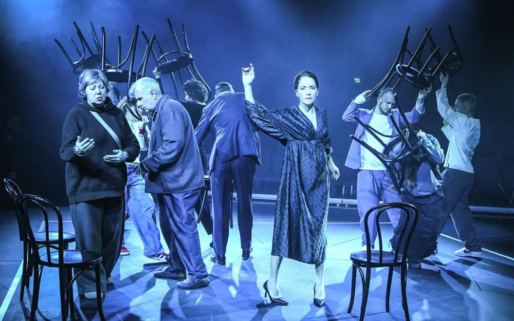 В театре Шалом прошла премьера спектакля Последние по пьесе Горького