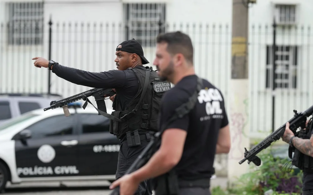 Жители Рио-де-Жанейро вышли на протесты против рейда полиции в фавелах