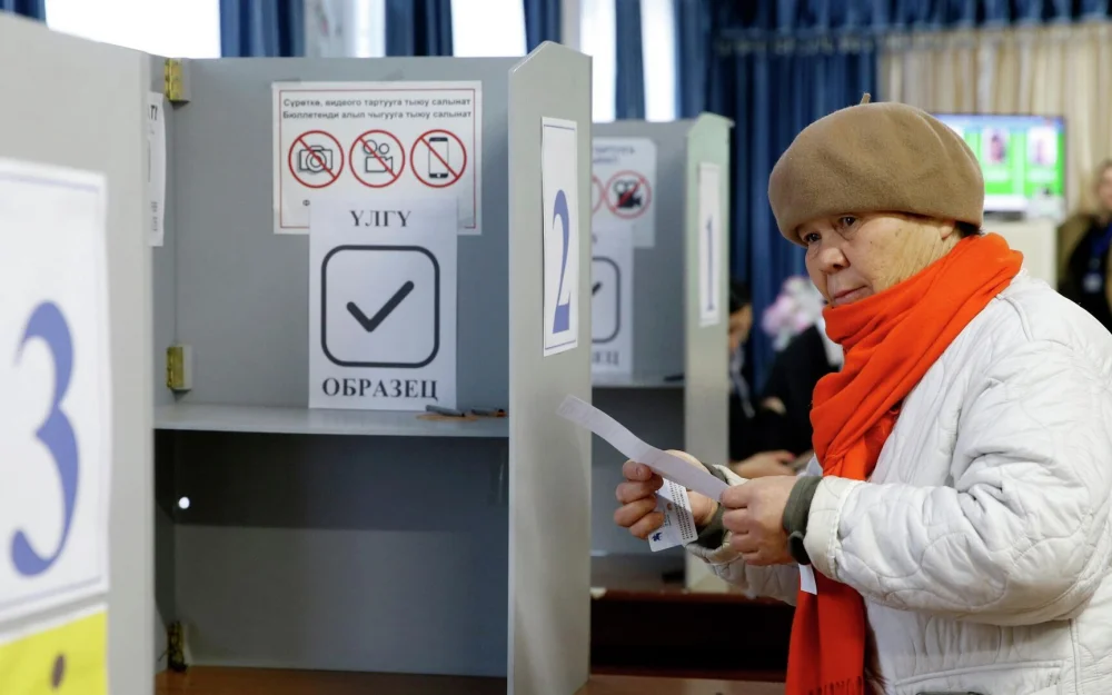 ЦИК Киргизии не выявил серьезных нарушений на парламентских выборах