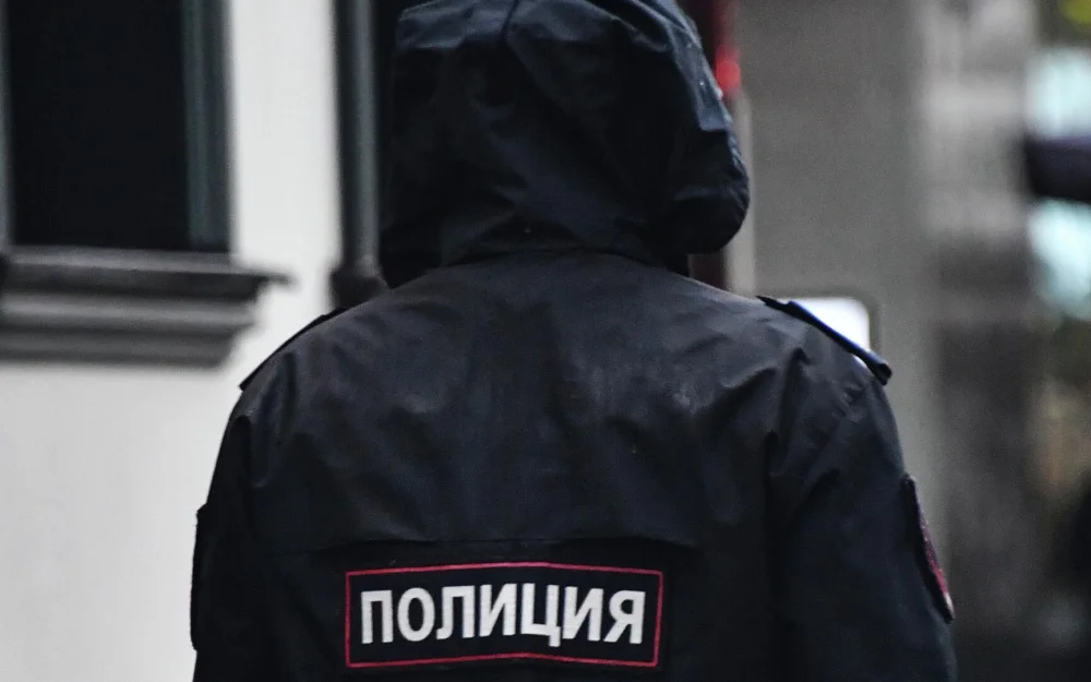 В Петербурге задержали мужчину, повздорившего с медиками скорой помощи