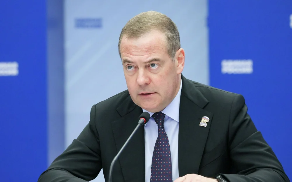 Медведев заявил, что бюджет предусматривает рост ключевых показателей