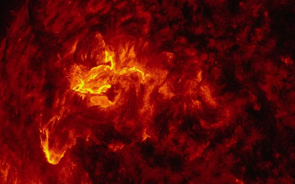 Ученые сообщили о красивой вспышке на Солнце, которая повлияет на Землю