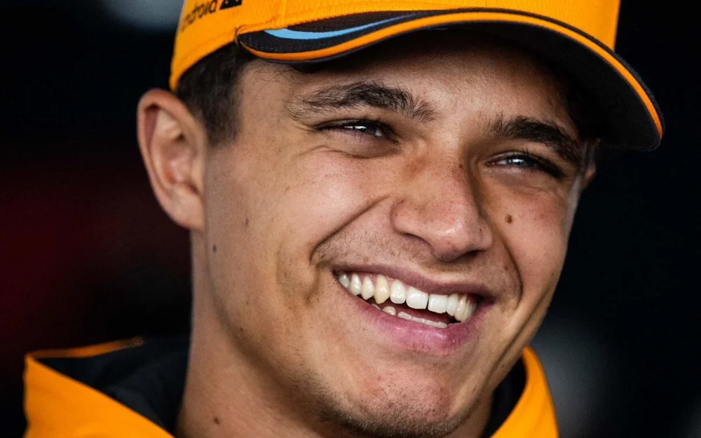 Норрис выиграл Гран-при Бразилии