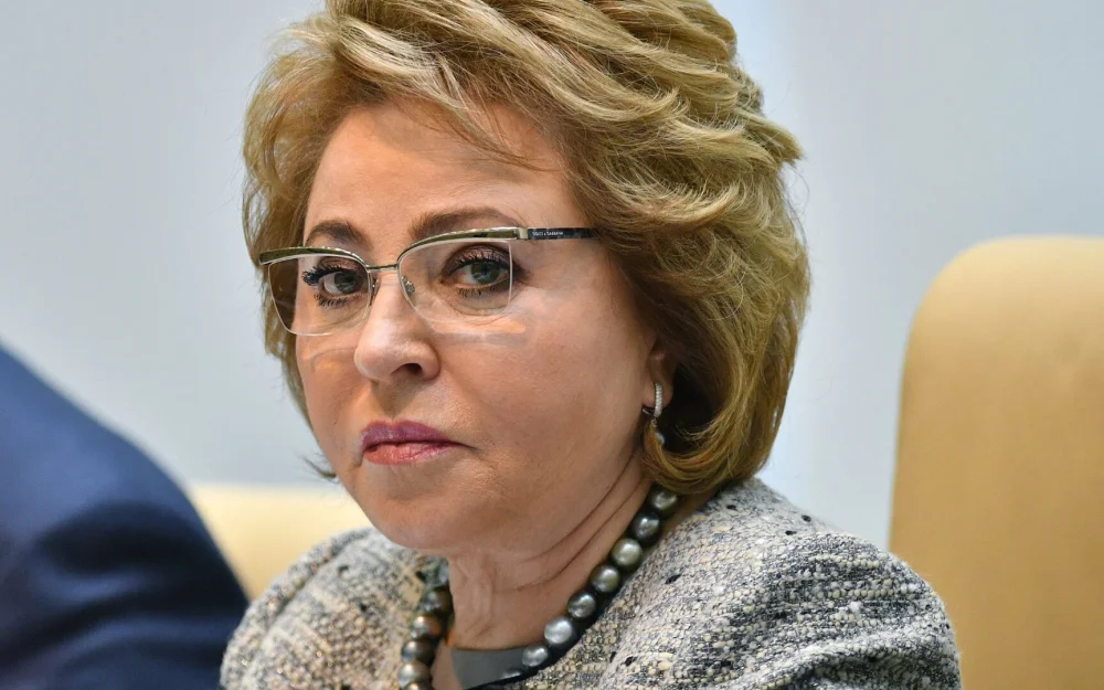 Матвиенко поздравила женщин с Днем матери