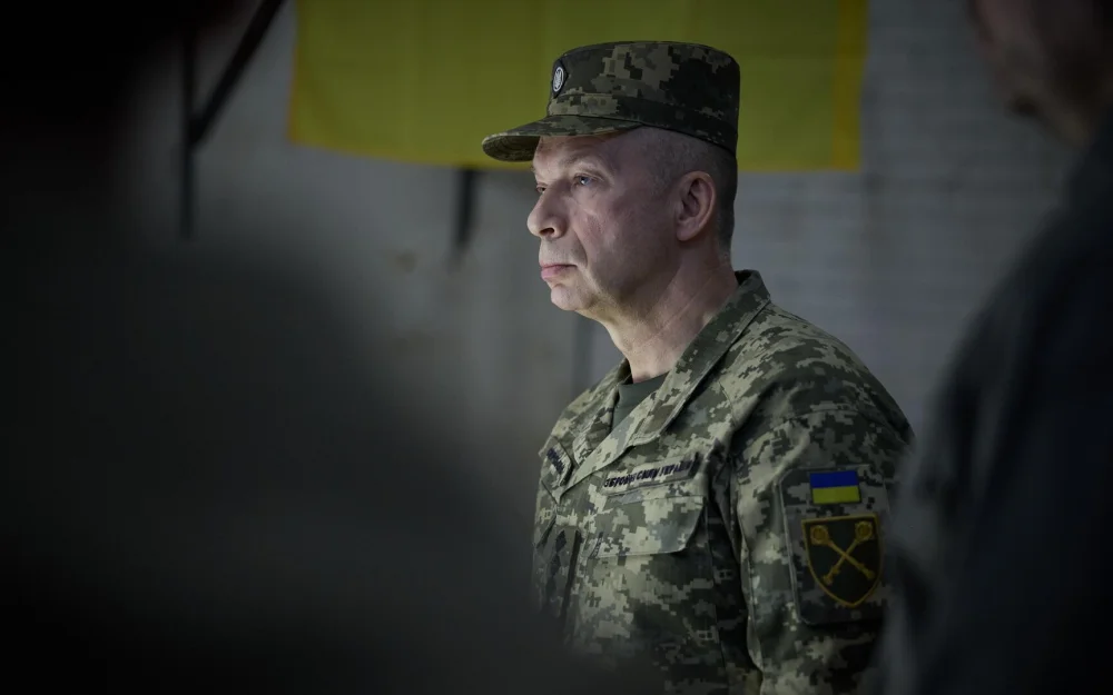 СМИ сообщили об изменении состояния отца главкома ВСУ