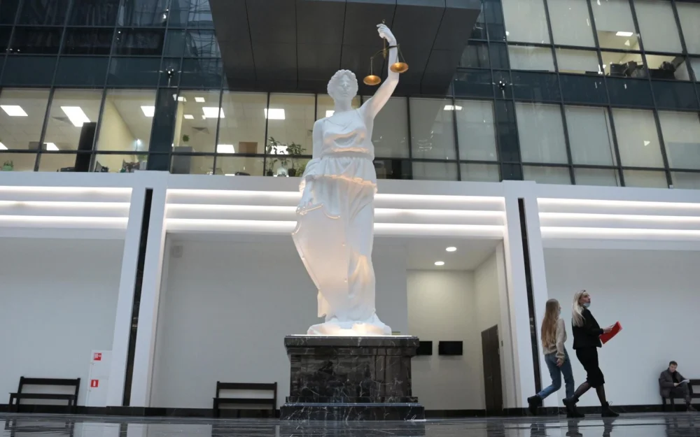 Жителю Кабардино-Балкарии вынесли приговор за торговлю оружием