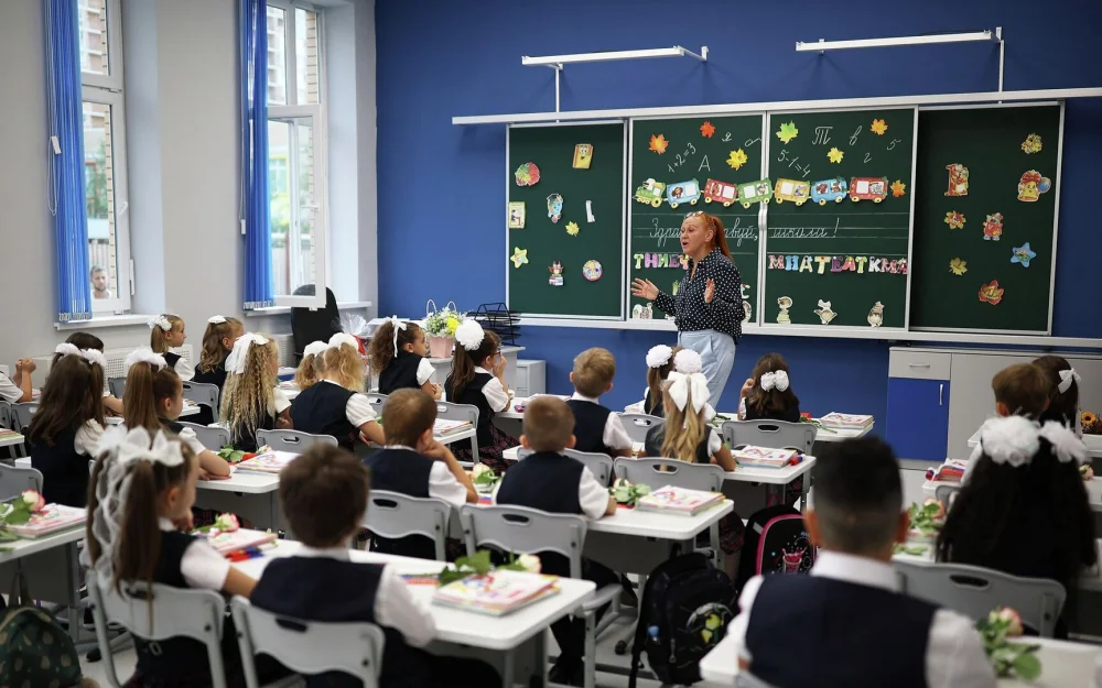 Только 19 процентов детей мигрантов смогли поступить в российские школы