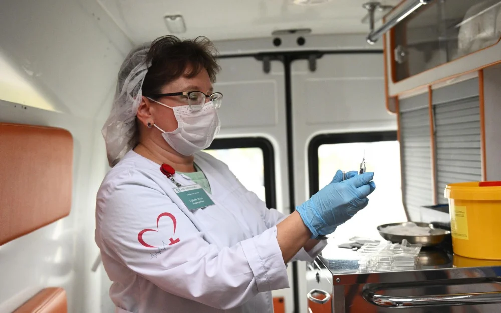 В Роспотребнадзоре назвали количество привитых от гриппа россиян