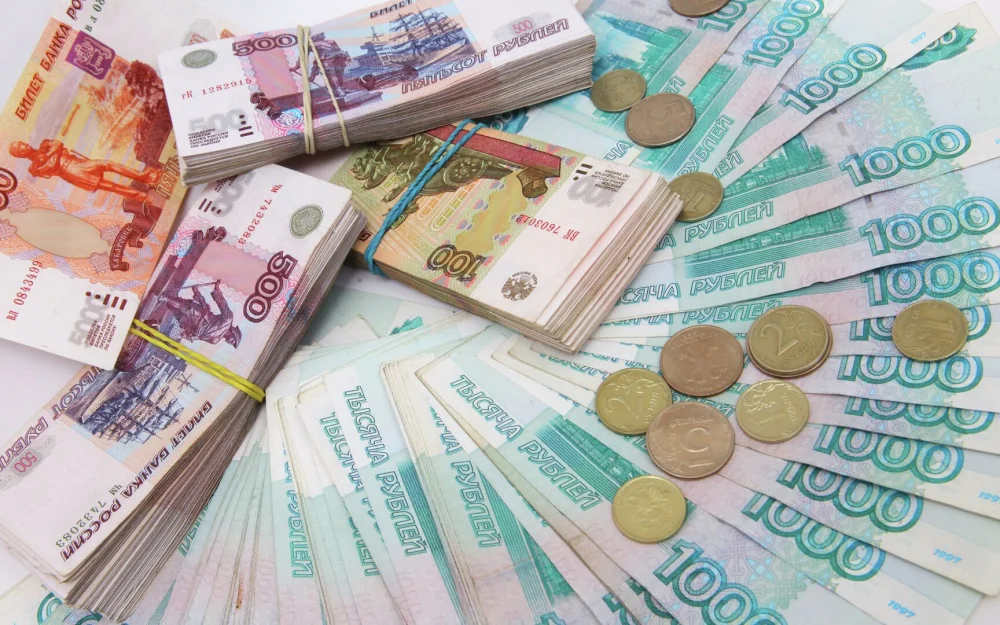 Аналитики назвали причины всплеска наличных денег в обороте в России
