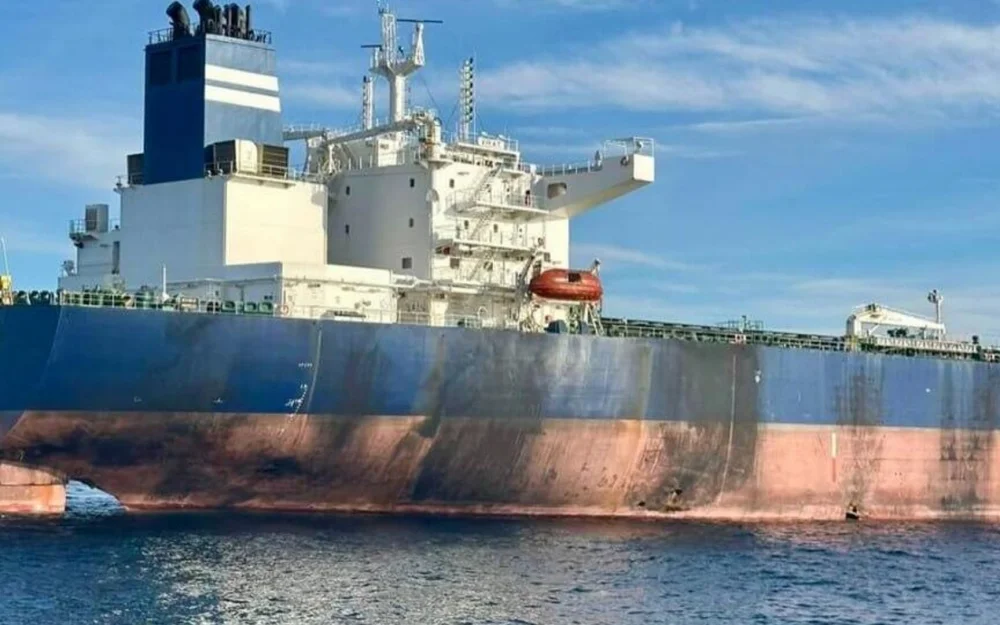 Атаки на танкеры создали риски для жизни людей, заявили в МИД Турции