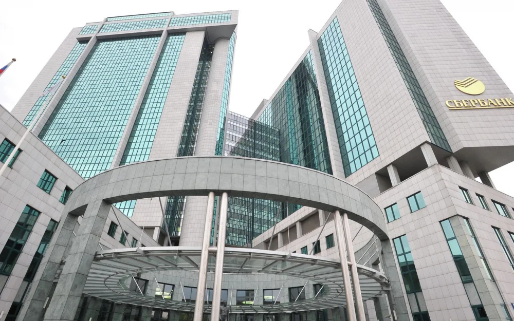Сбербанк нарастил кредиты физлицам на четыре процента