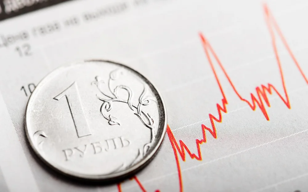 Аналитик объяснил, что случится с рублем в начале ноября