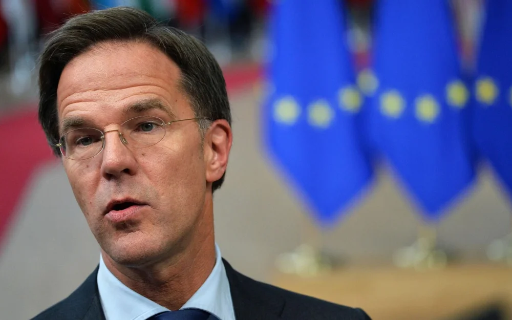 Генсек НАТО не знает, сколько стран основали альянс