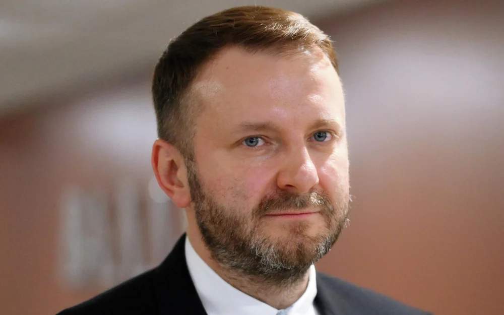 Орешкин рассказал, как отправляемые Украине деньги возвращаются на Запад