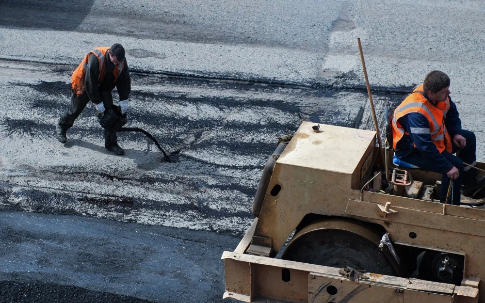 На обновление дорог в новых регионах выделят более пяти миллиардов рублей