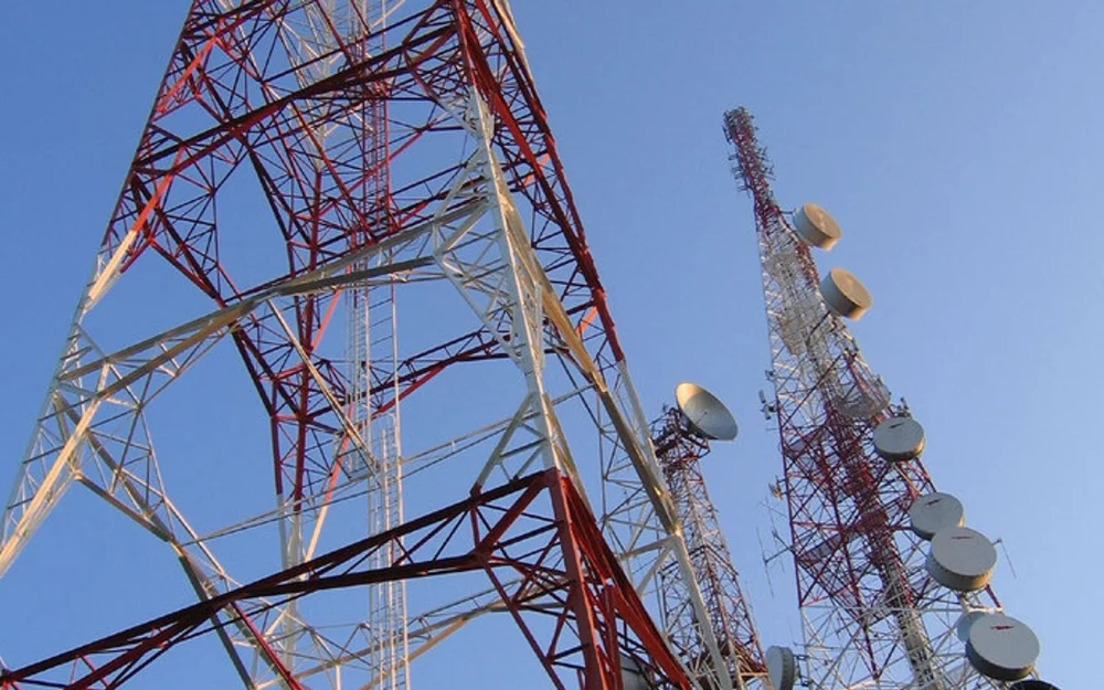 В Колпино под Петербургом попытались сжечь вышку сотовой связи