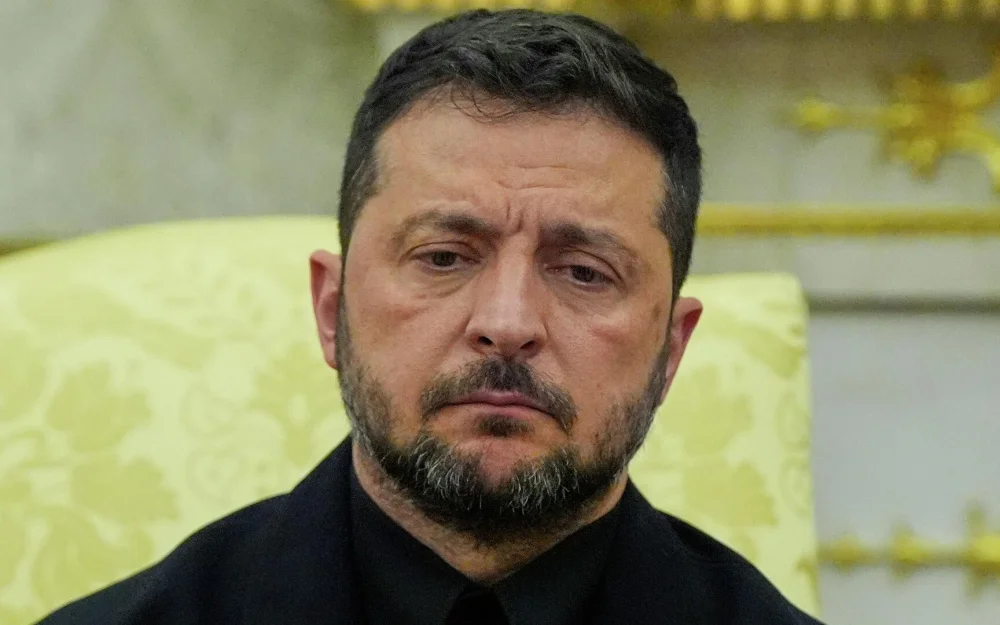 Золотой унитаз и сумки с деньгами: СМИ раскрыли детали скандала в Киеве