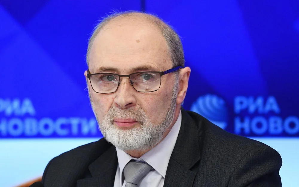 Экстремально холодной зимы в Москве не будет, рассказал Вильфанд