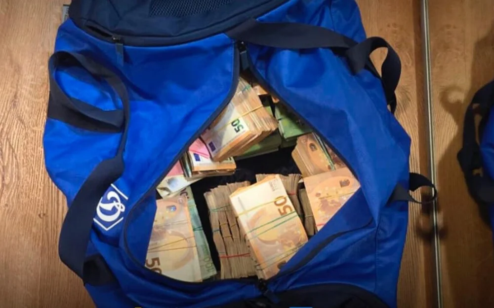 Нацбанк Украины не знает происхождение найденной у Миндича валюты