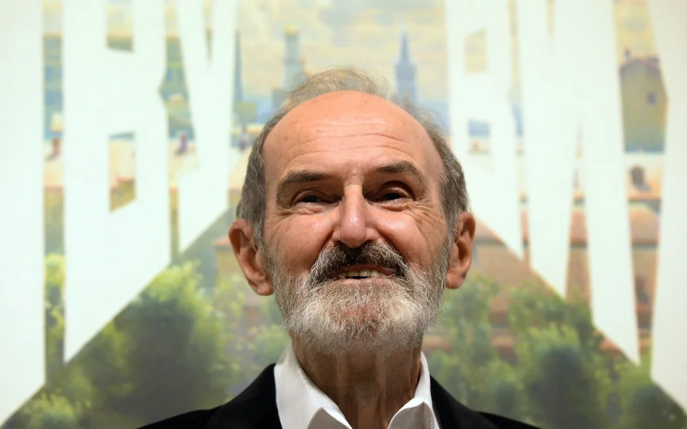 Директор Мультимедиа Арт Музея рассказала о последних выставках Булатова